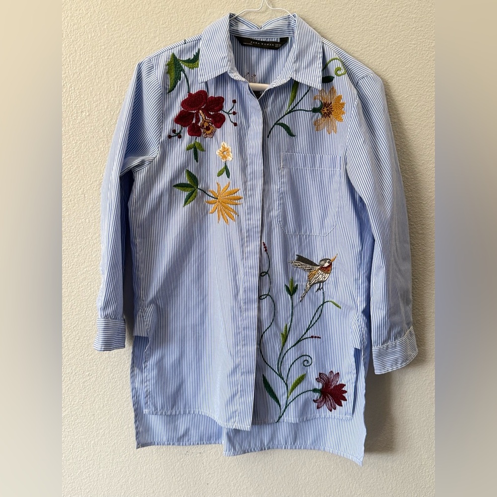 ZARA Woman Blue Striped Embroidered Shirt XS | Floral Bird Button Down Tunic Top - Picture 2 of 8